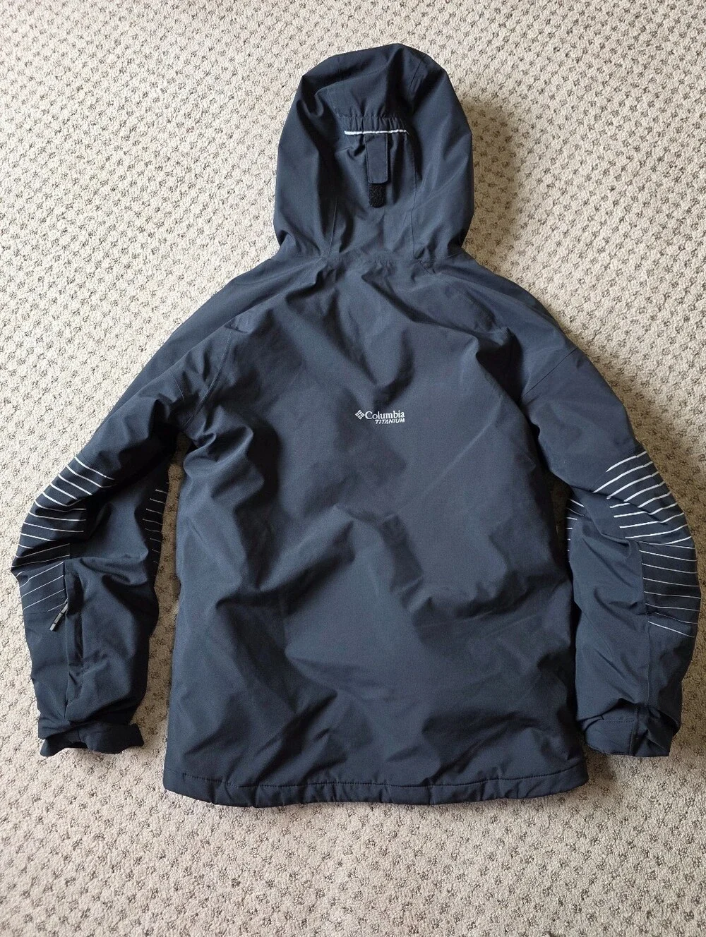 Columbia Titanium Kids Black Jacket with Reflective Accents